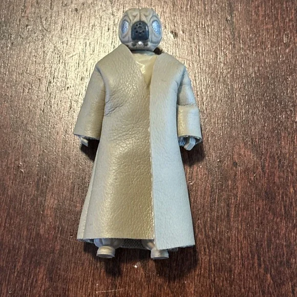Vintage 1982 Kenner Star Wars 4-LOM Action Figure With Cape - Picture 1 of 2
